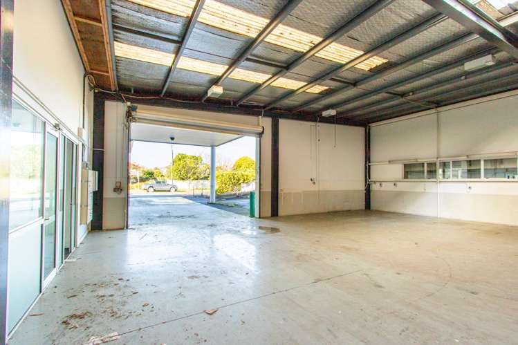 Tenancy 5/445 Lake Road Takapuna_8