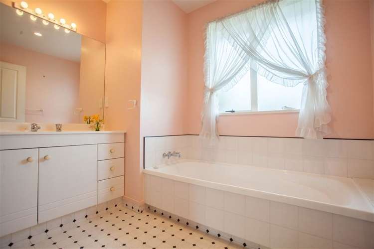 50 South Belt Lincoln_13