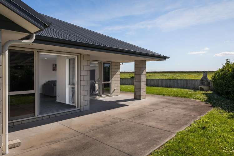 8 Wakatere Place Thames_24