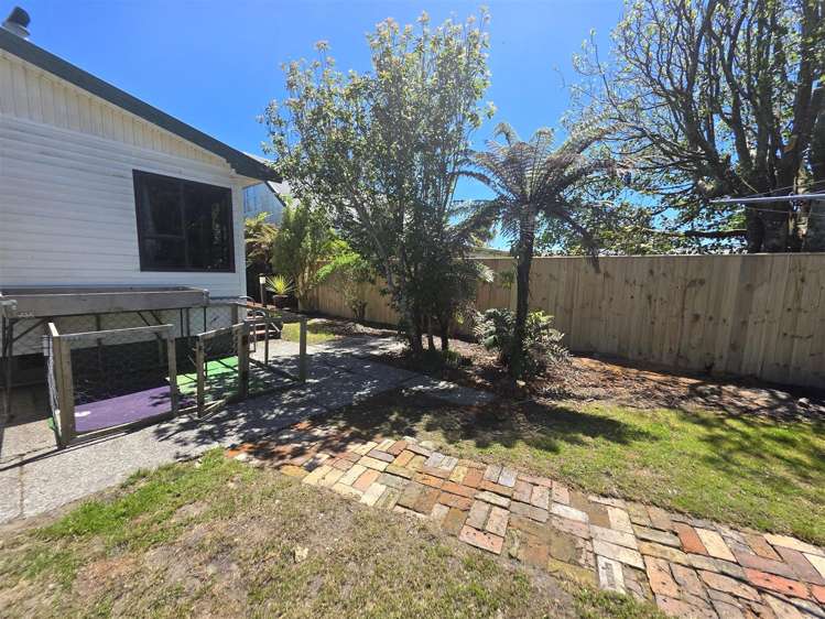 82 Bealey Street Hokitika_23