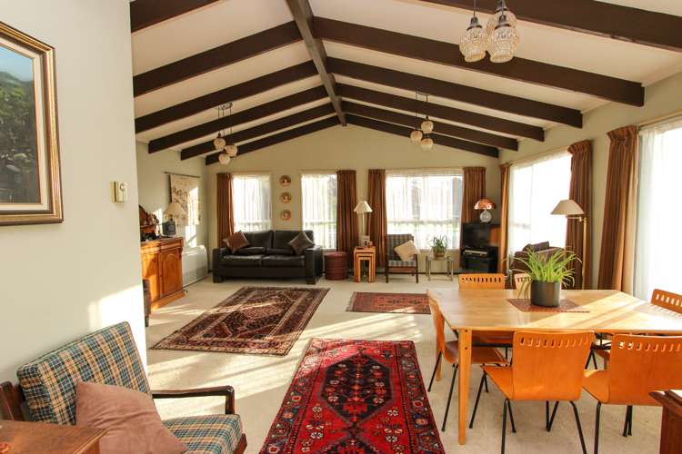 167 Queens Drive Richmond_5