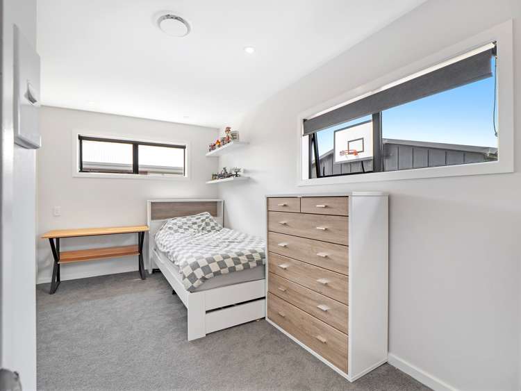 30 Park Tce Waikuku Beach_13