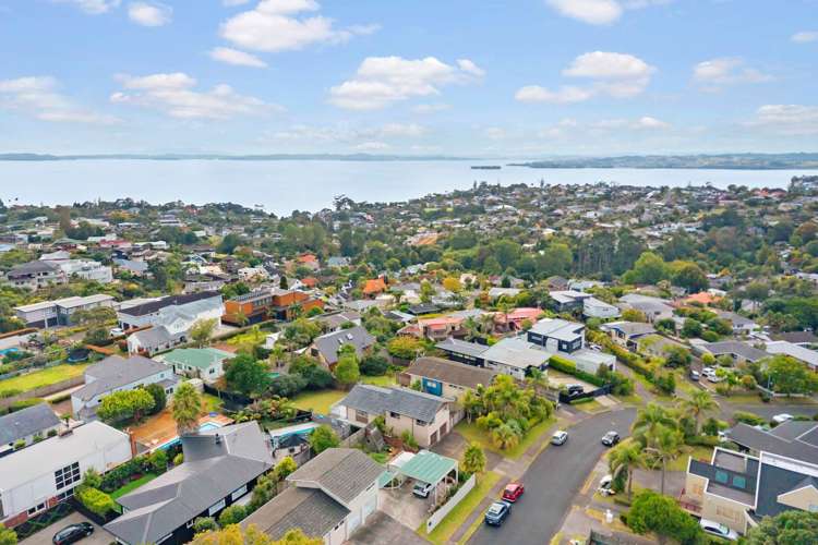 4 Haseler Crescent Mellons Bay_26