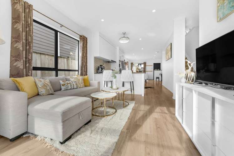 11 Collier Drive Flat Bush_11