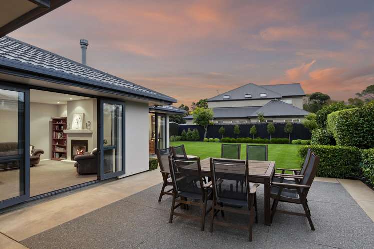 9 Napoleon Close Harewood_2