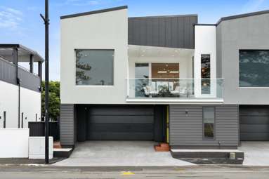 585 Marine Parade_1