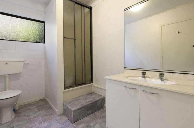 8 Western Road Otumoetai_19