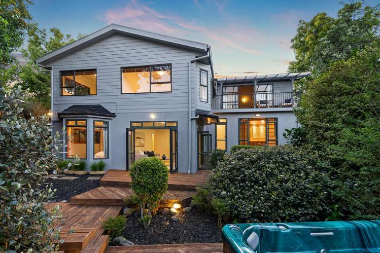 2/46 Matipo Road Mairangi Bay_17