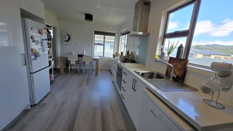  15 Wright Street Wainuiomata_4