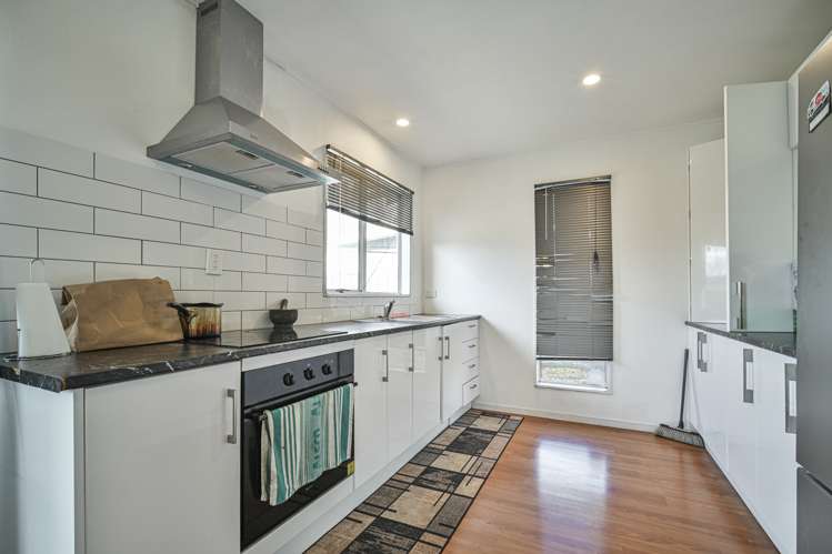 9 Cartier Crescent Flaxmere_2