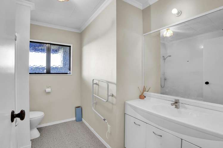 15b Jade Place Bell Block_16