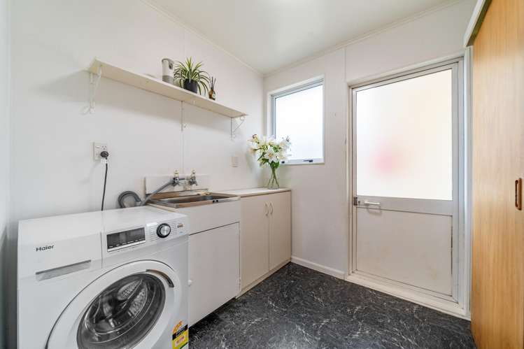 39 Naenae Road Naenae_12