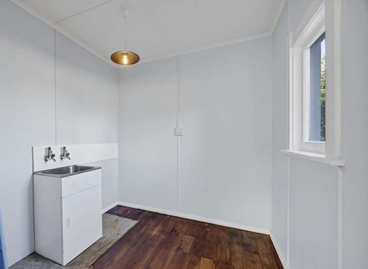 63 Gladstone Street Hawera_20