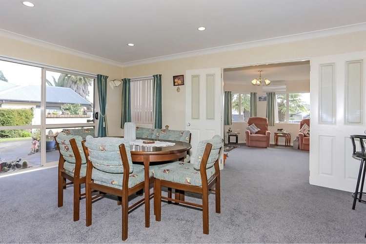 8 Manor Park Drive Pyes Pa_6