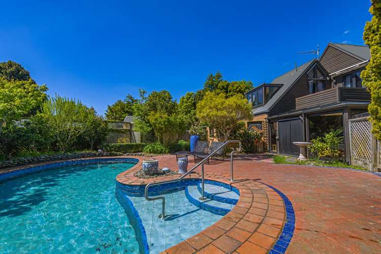 323 Reid Line East Colyton_35