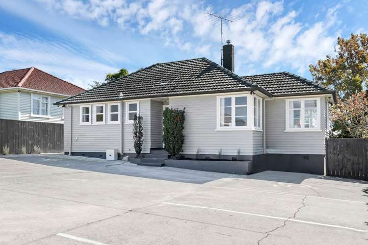 79 Onewa Road Northcote_22