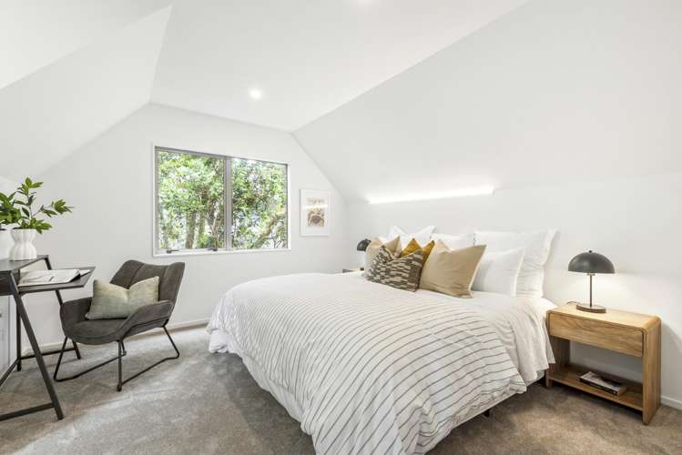 2/128 Lynn Road Bayview_8