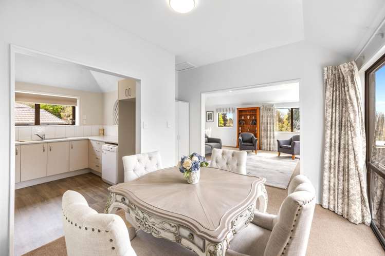 2/57b Cashmere Road_4