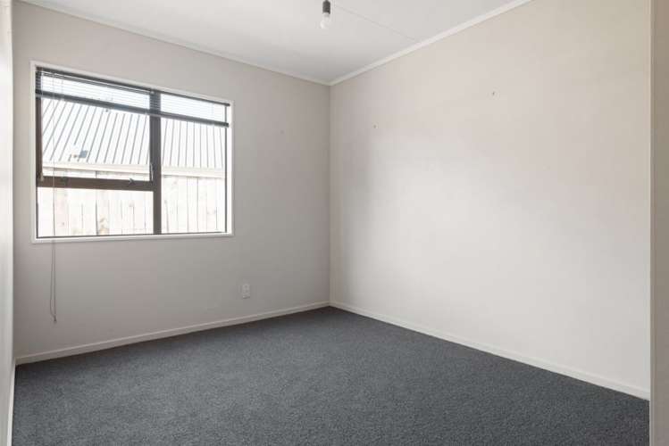 1/8 Waterdale Way The Brook_18