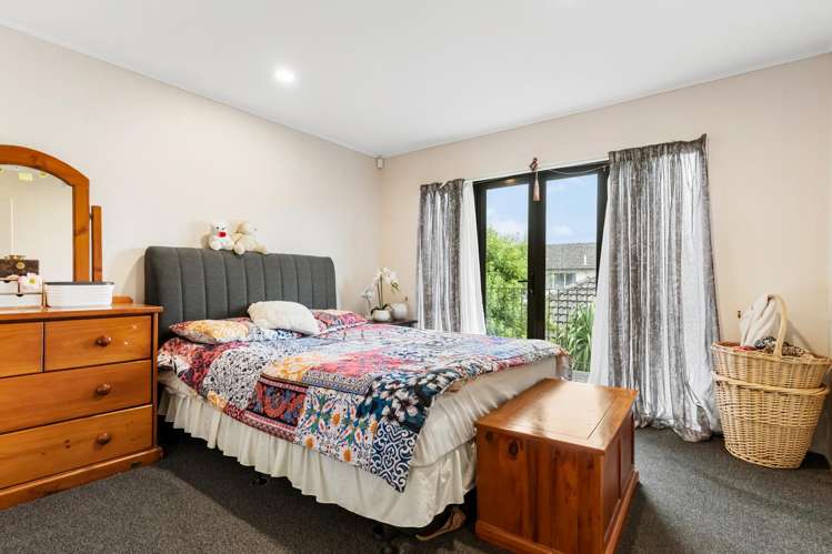 1/7 Ribbonwood Crescent Goodwood Heights_10