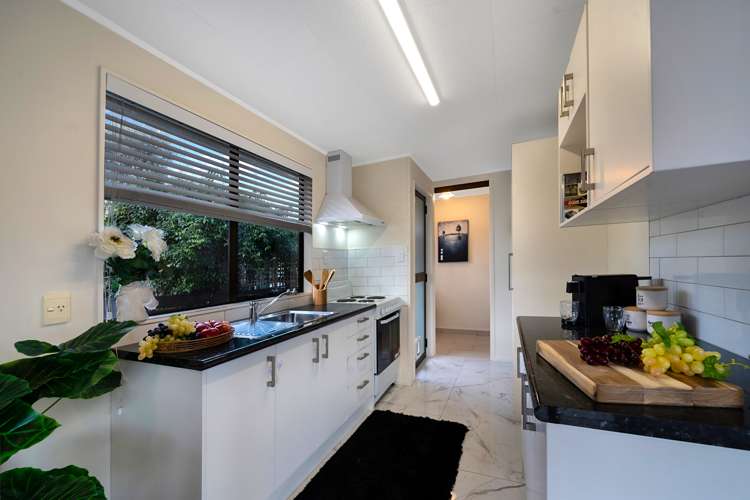 1/14 Moxham Grove Massey_10