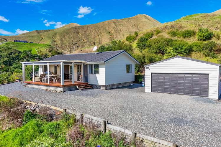 1441 Marokopa Road_5