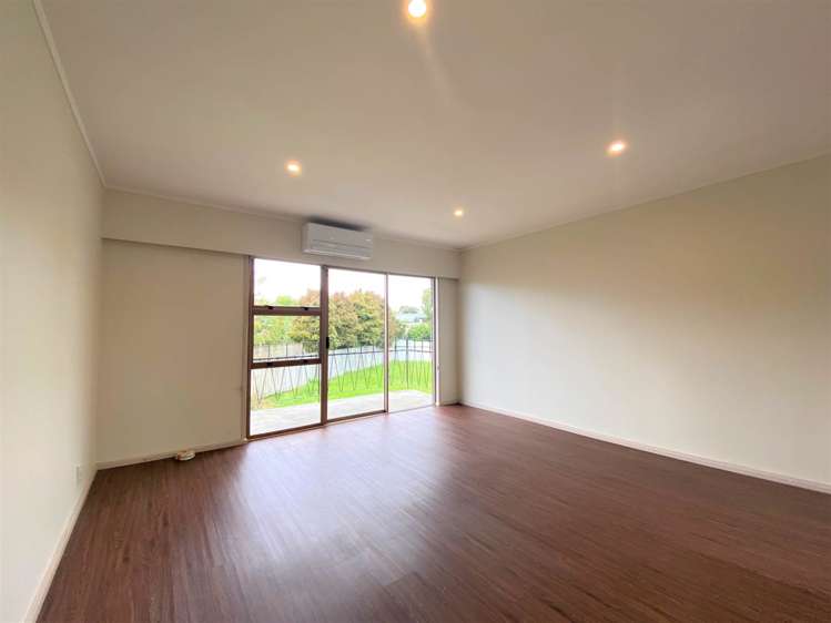 11/31 Blease Street New Lynn_10