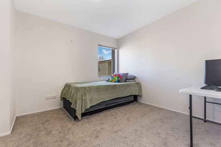 64/7 Kelvin Hart Drive East Tamaki_11