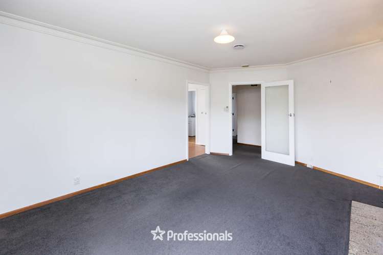 16 Ruru Crescent Heretaunga_3