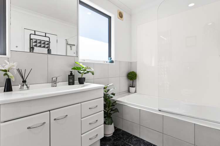 402 Main North Road Bay View_10