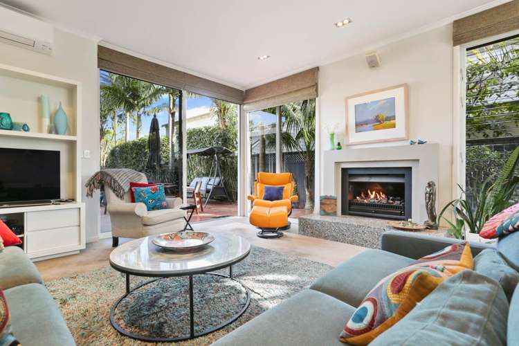 20 Marine Parade Mellons Bay_4