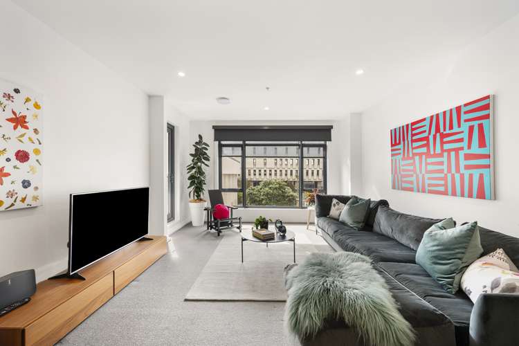 5f/42 Molesworth Street Thorndon_4