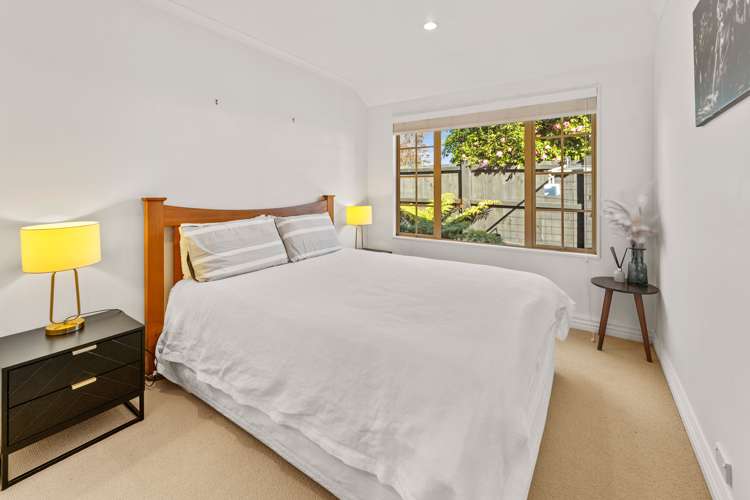 36 Saint James Avenue Richmond_18