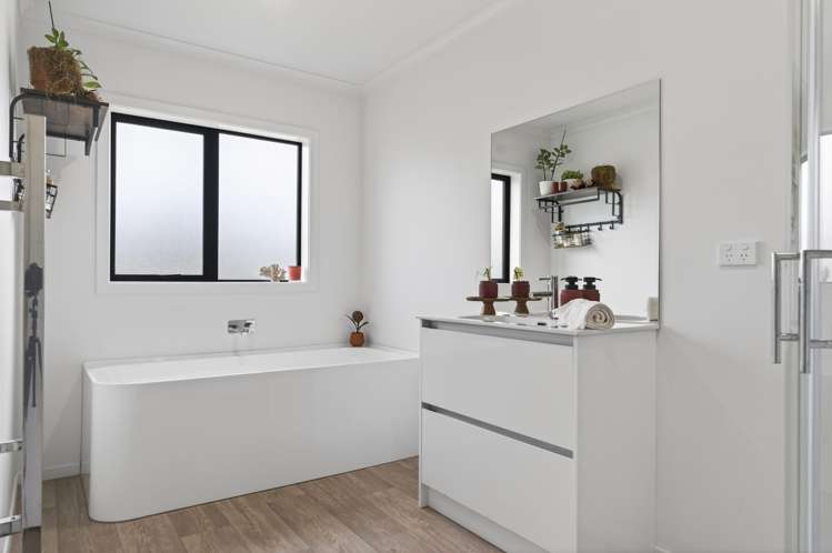 19 Protea Lane Kaiwaka_2