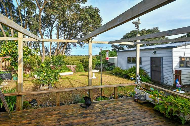 14 Seaward Place Wattle Downs_10