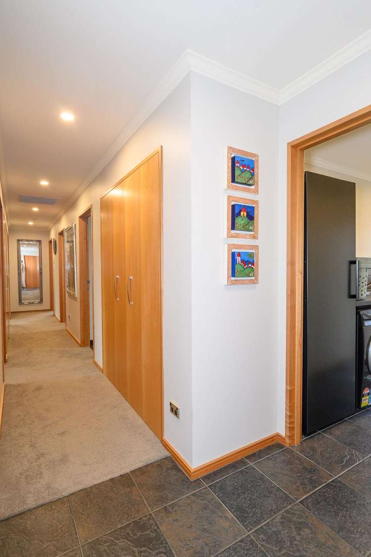 6 Robina Place Gore_23