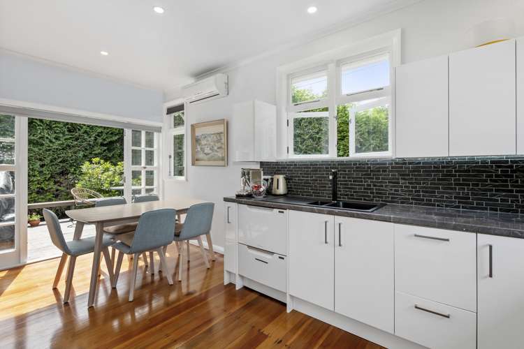 31 Owen Street Belmont_8