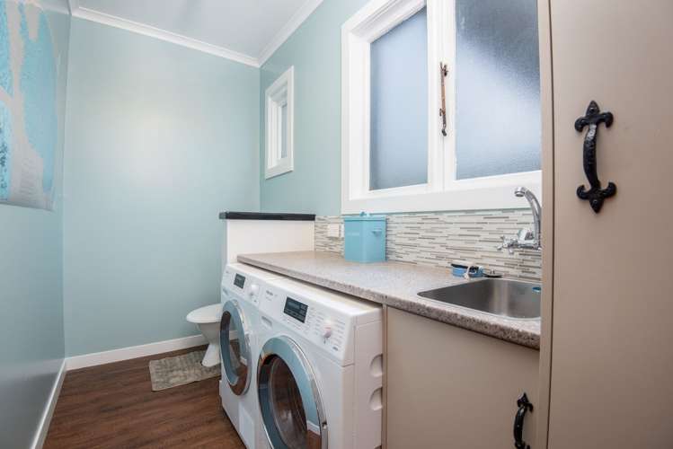 63 Forfar Street Clyde Hill_12