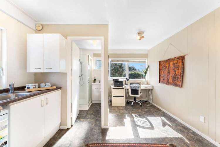 1/152 Sunset Road Unsworth Heights_21