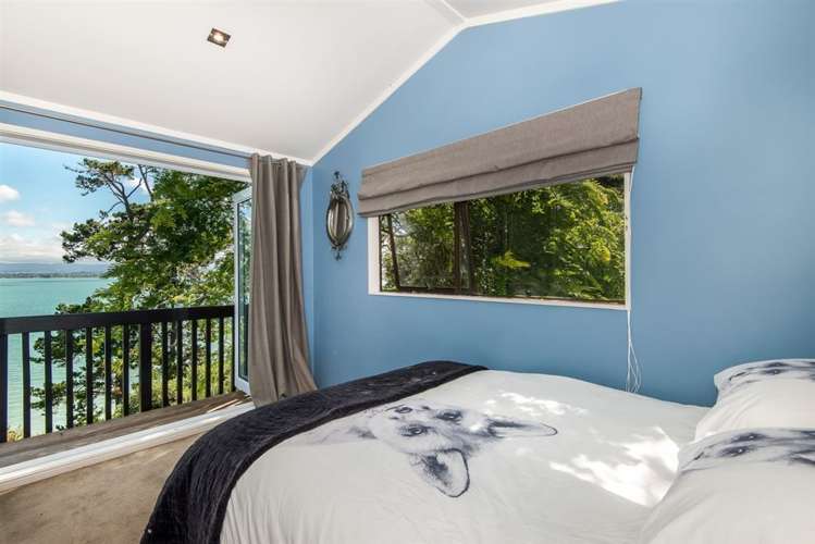 2/32 Jacaranda Avenue Beach Haven_9