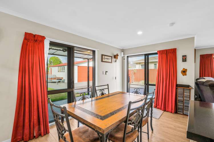 16 Ottawa Road Wainoni_5