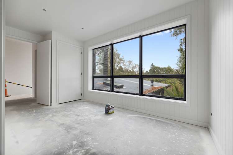 1027 River Road Queenwood_19