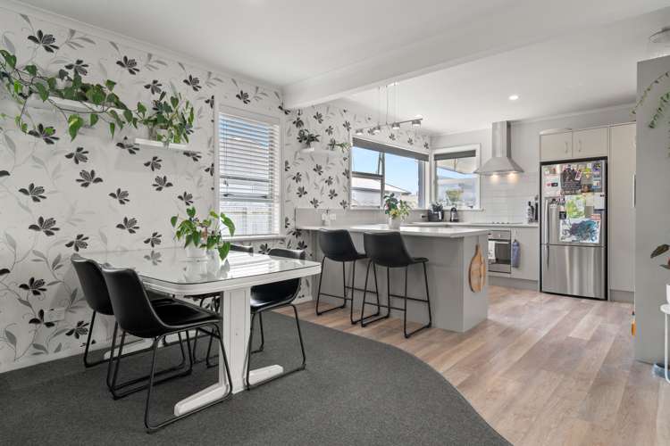 98 Solway Crescent Solway_11