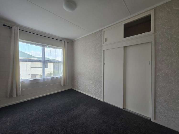 3/2 Tennessee Avenue Mangere East_5
