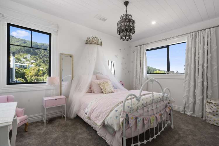 33 Waitohu Road York Bay_18