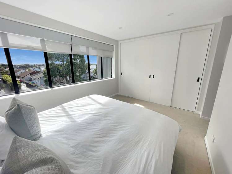 262B Meola Road Pt Chevalier_15
