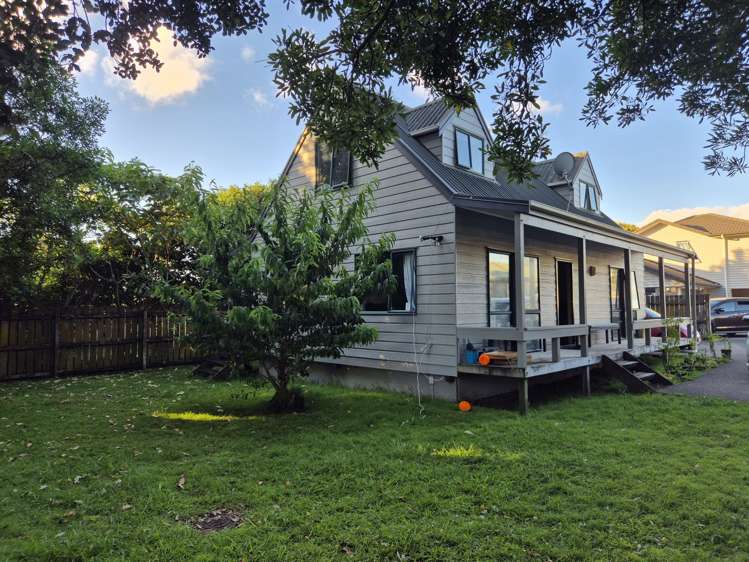 56A Taikata Rd Te Atatū Peninsula_1