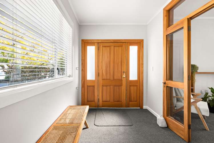 143 Georges Drive Napier South_14