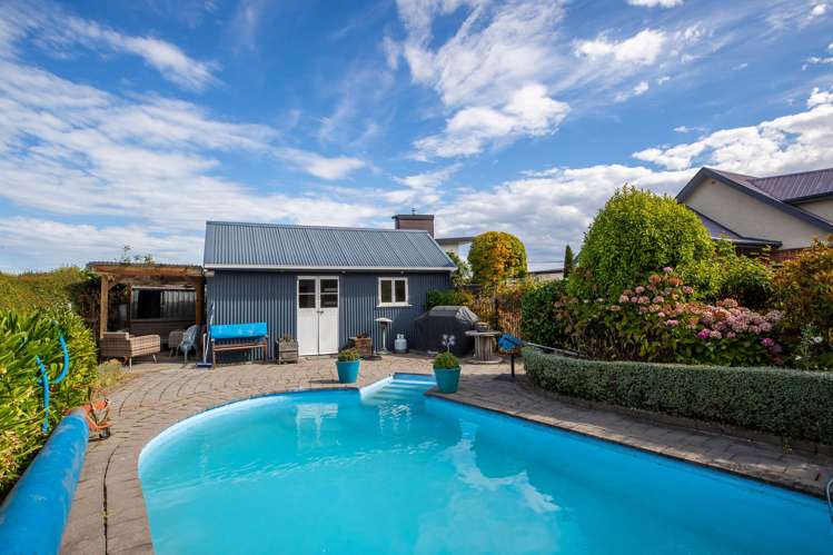 19 Broadway Avenue Highfield_33