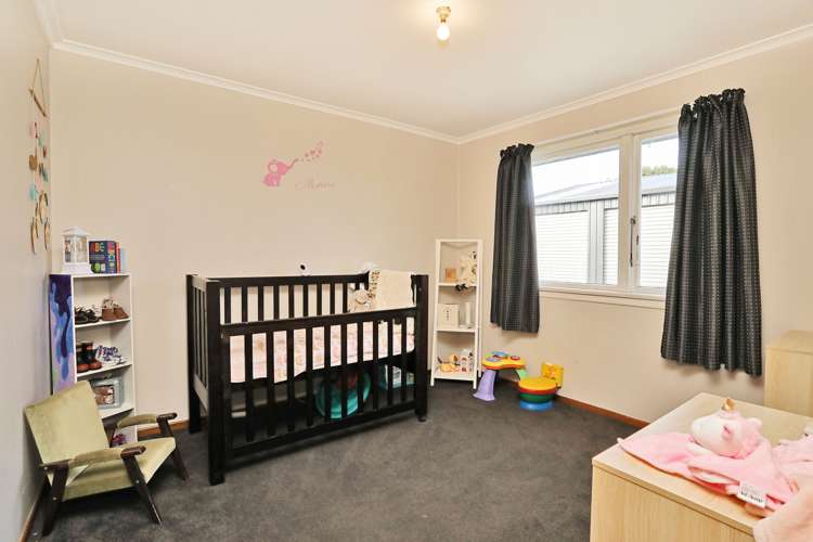 150 Edinburgh Crescent Waikiwi_7